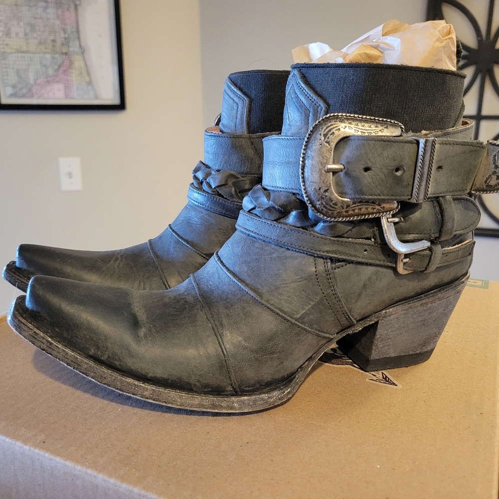 Lane Junk Gypsy Black Ankle Boots with Straps and Chunky Heel